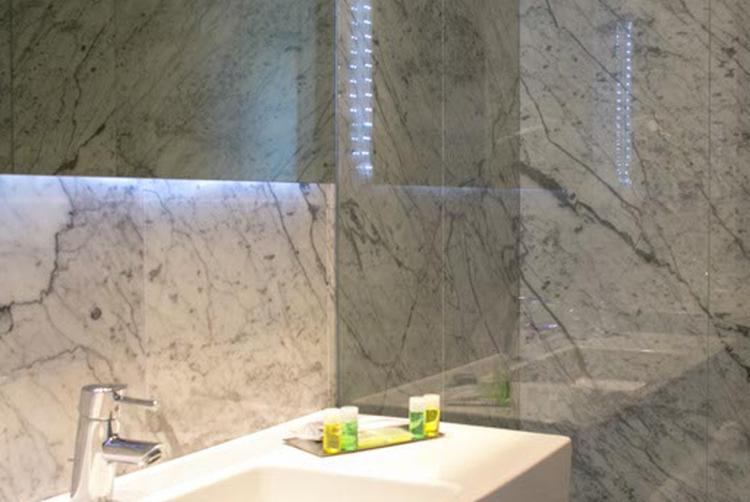 Hotel Chiqui | Santander | 26