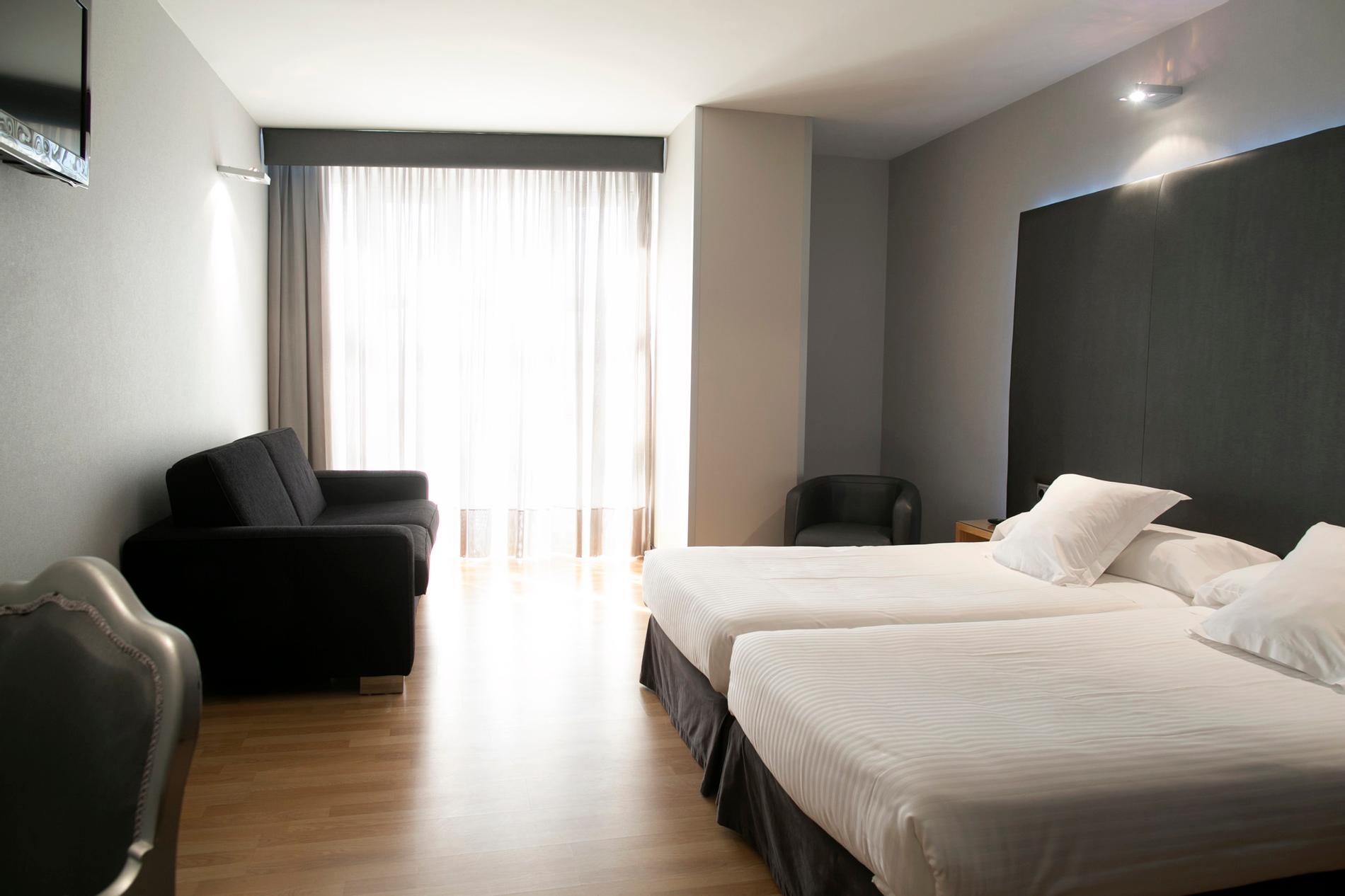 Hotel con vistas al mar en Santander | Hotel Chiqui